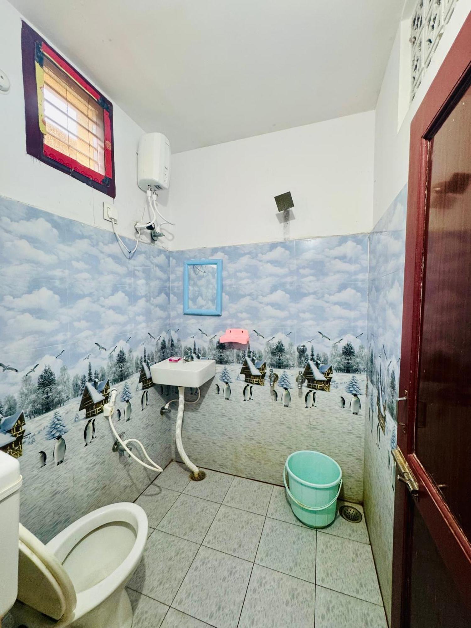Sri Padha Vallabha Serenity Homestay Pithapuram Kültér fotó